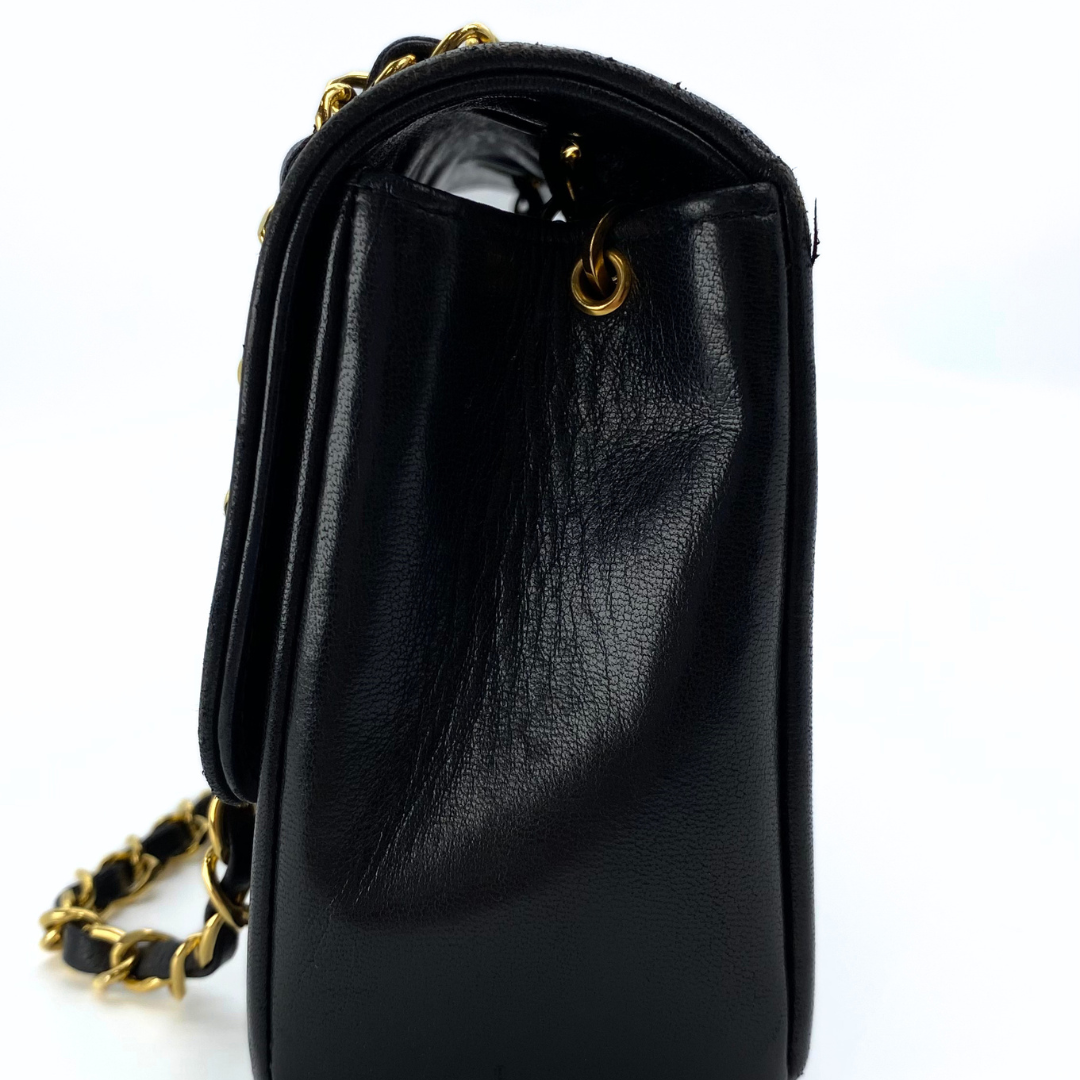 Ruslan, 1 Series Small Tab Border Black Lambskin with seal and card