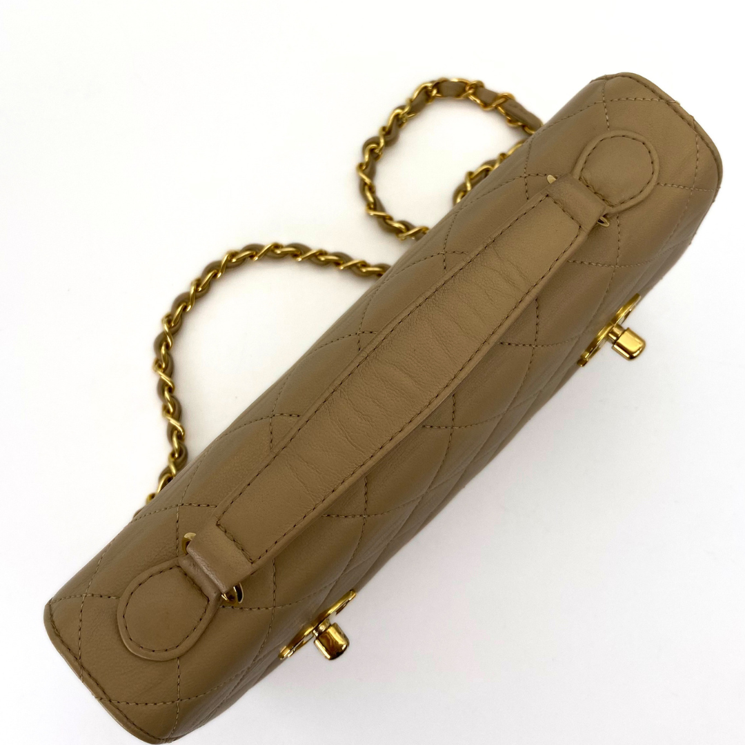 Yejun, 1 Series Double Turn Lock Beige Lambskin with seal and card