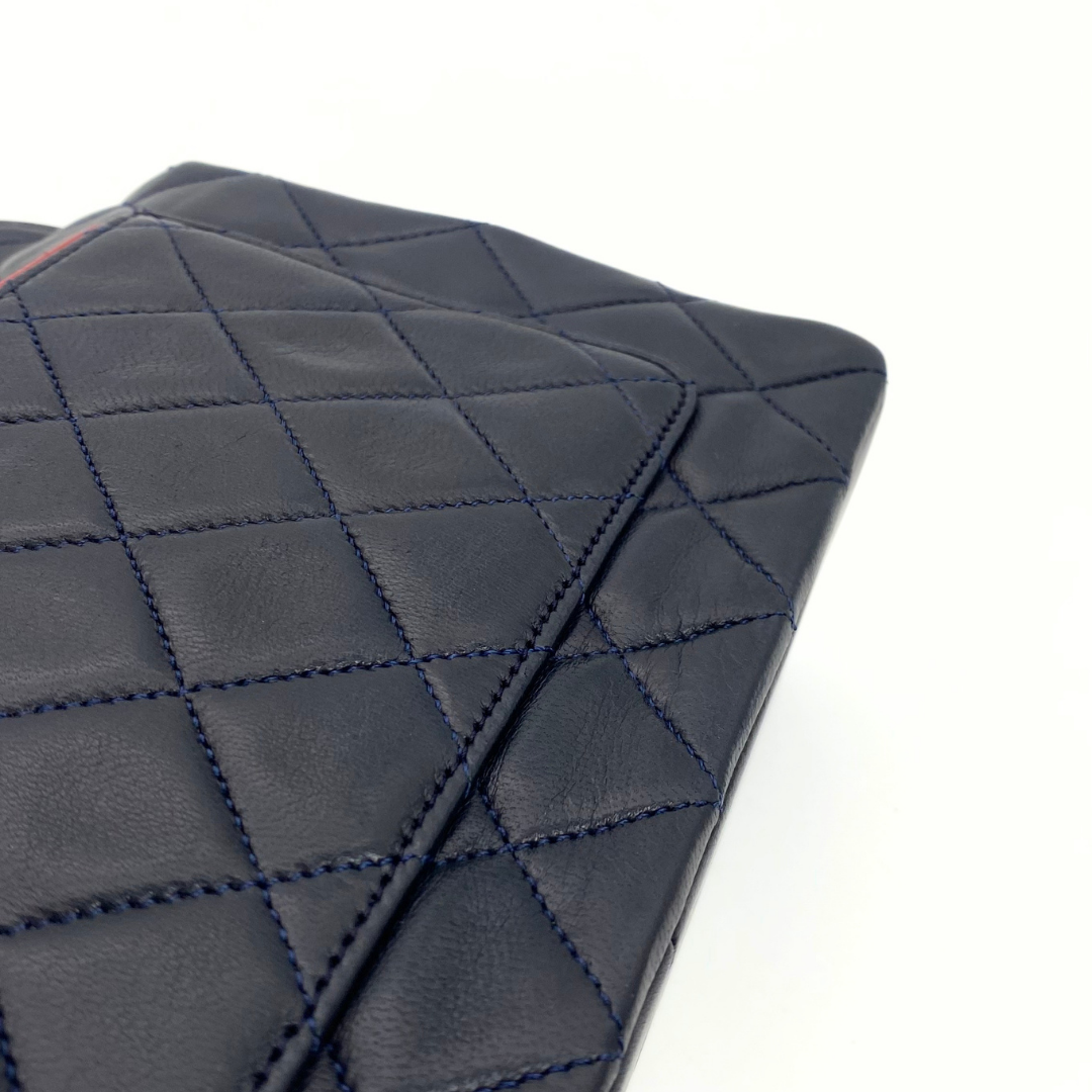Taiga, 1 Series Navy Lambskin Tote with seal only