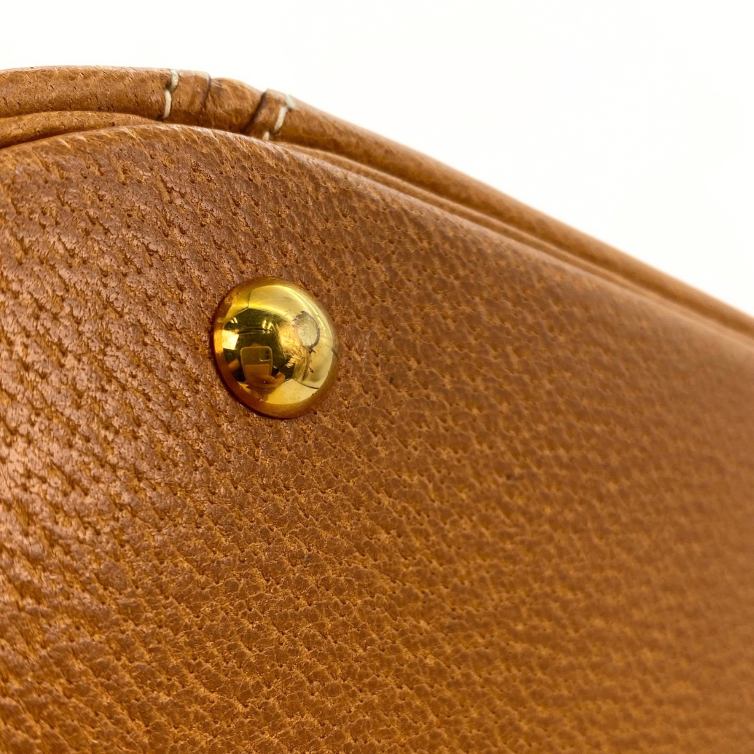 Sumire, 1992 De Bowe Brown Pigskin with stamp ○V