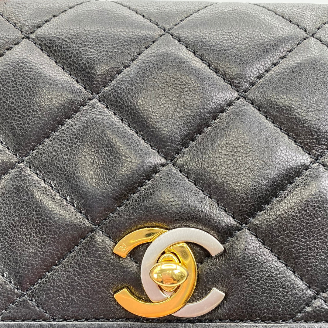 Arina, 3 Series Paris Black Lambskin Wallet On Chain with seal and card