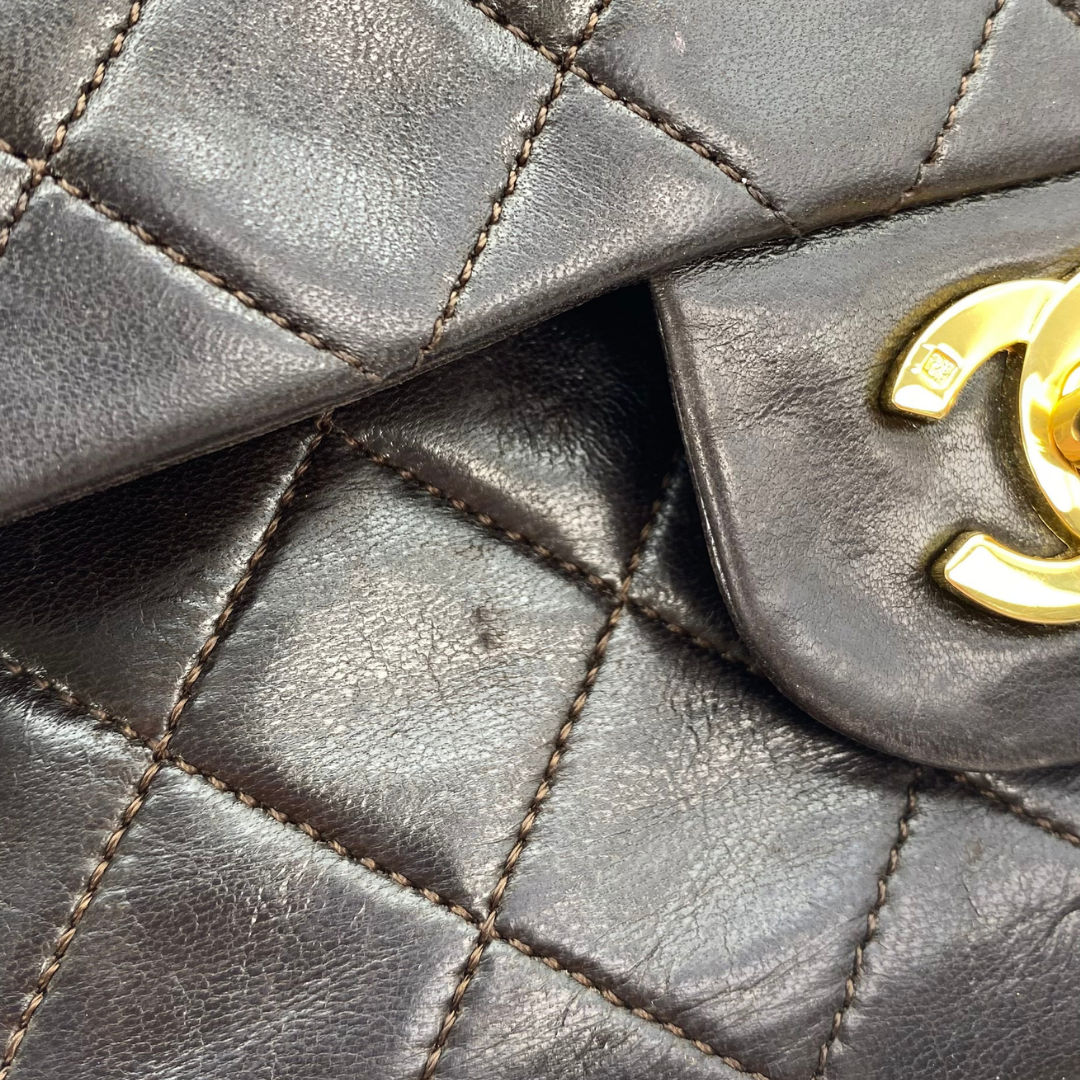 Leandro, 1 Series Small Classic Flap Brown Lambskin with seal only