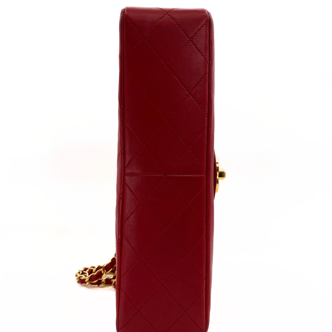 Hiroki, 1 Series Red Lambskin Horizon Flap Gold Hardware with seal only