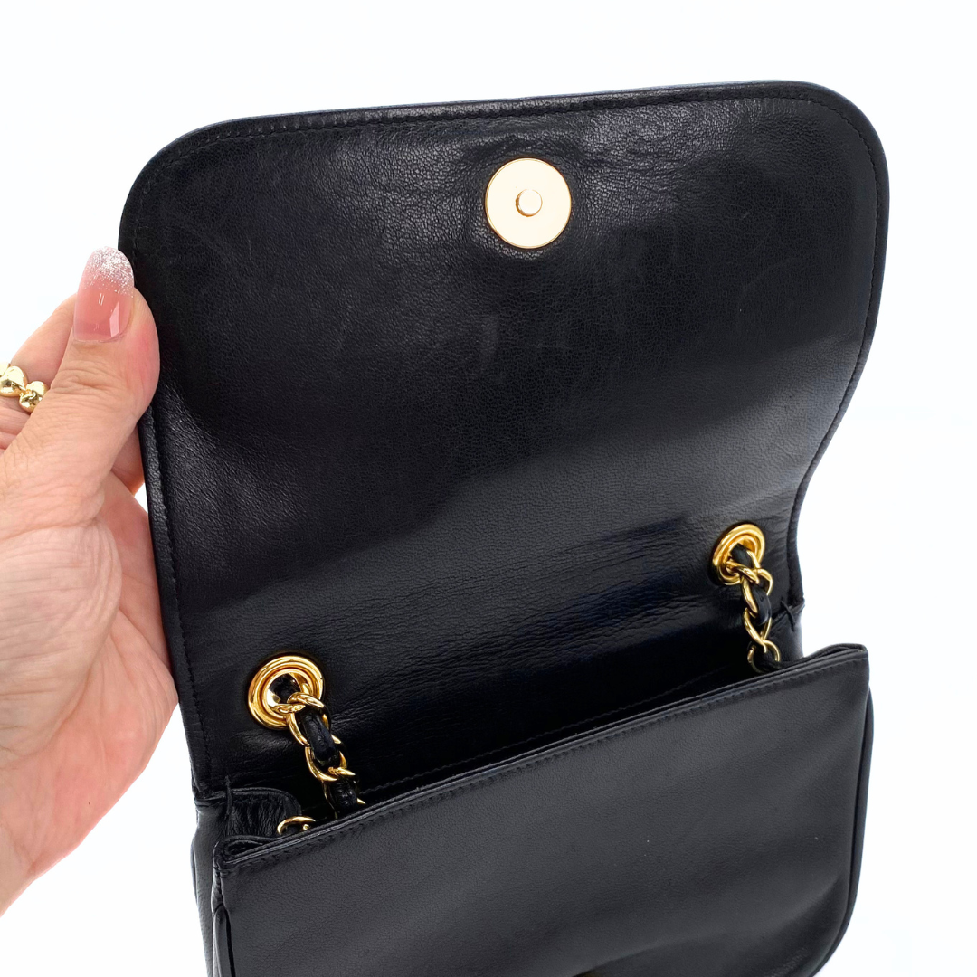 Rodion, 0 Series Black Lambskin Wallet On Chain with seal and card