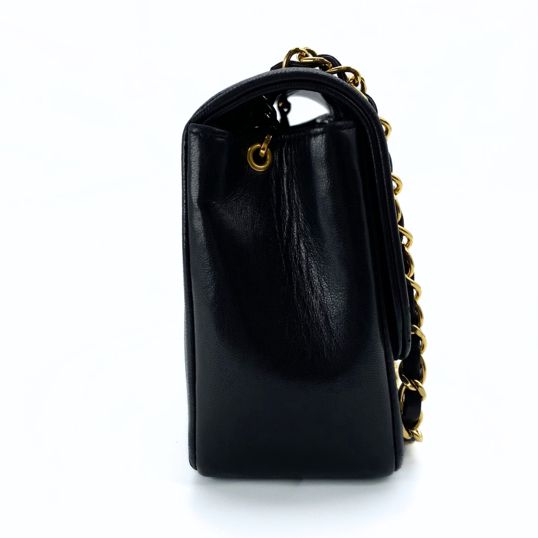Ruslan, 1 Series Small Tab Border Black Lambskin with seal and card