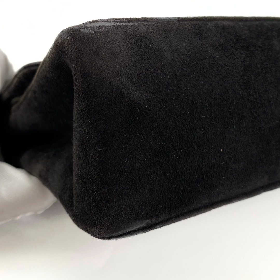 Jiho, 1 Series Medium Classic Flap Chevron Black Suede with seal and card