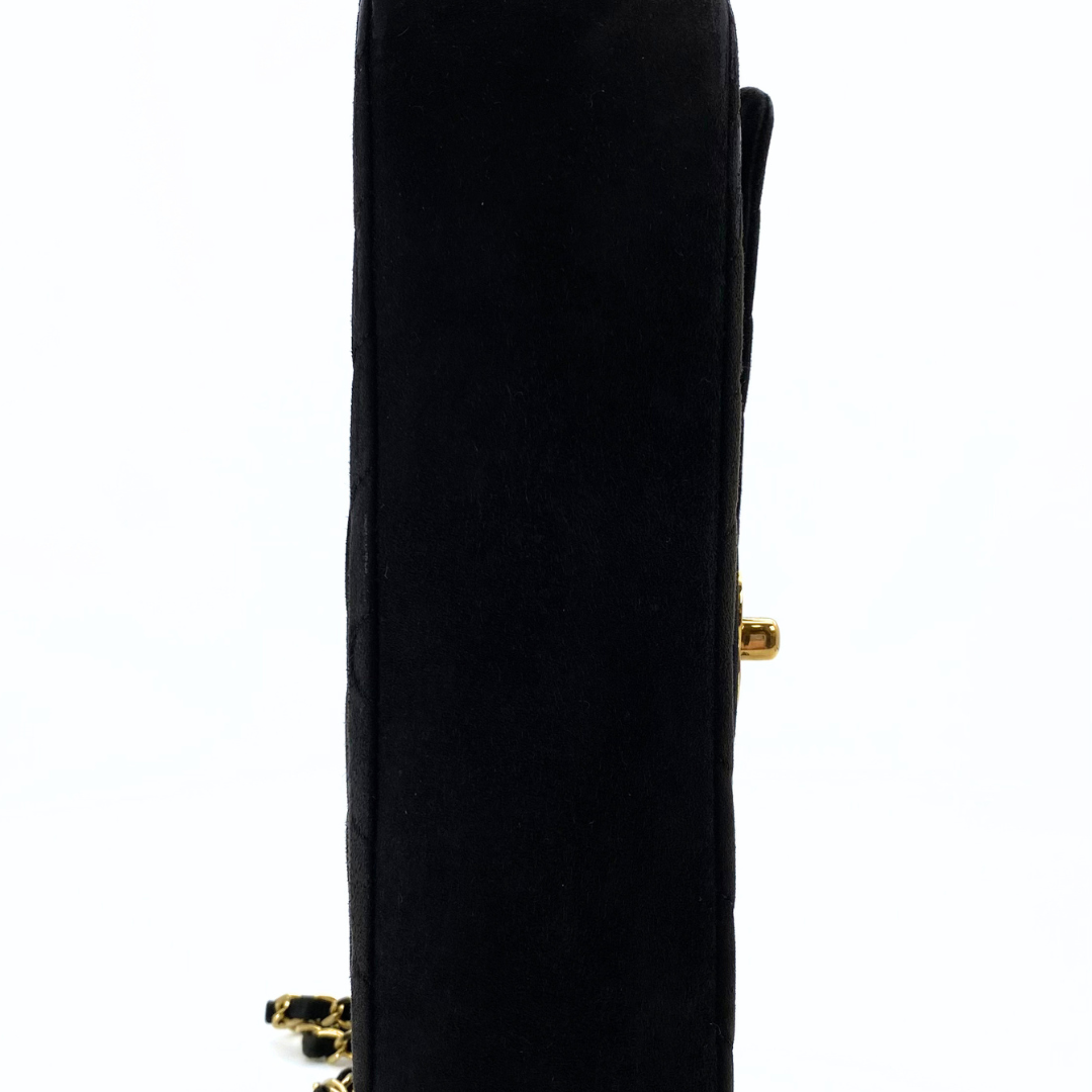 Jiho, 1 Series Medium Classic Flap Chevron Black Suede with seal and card