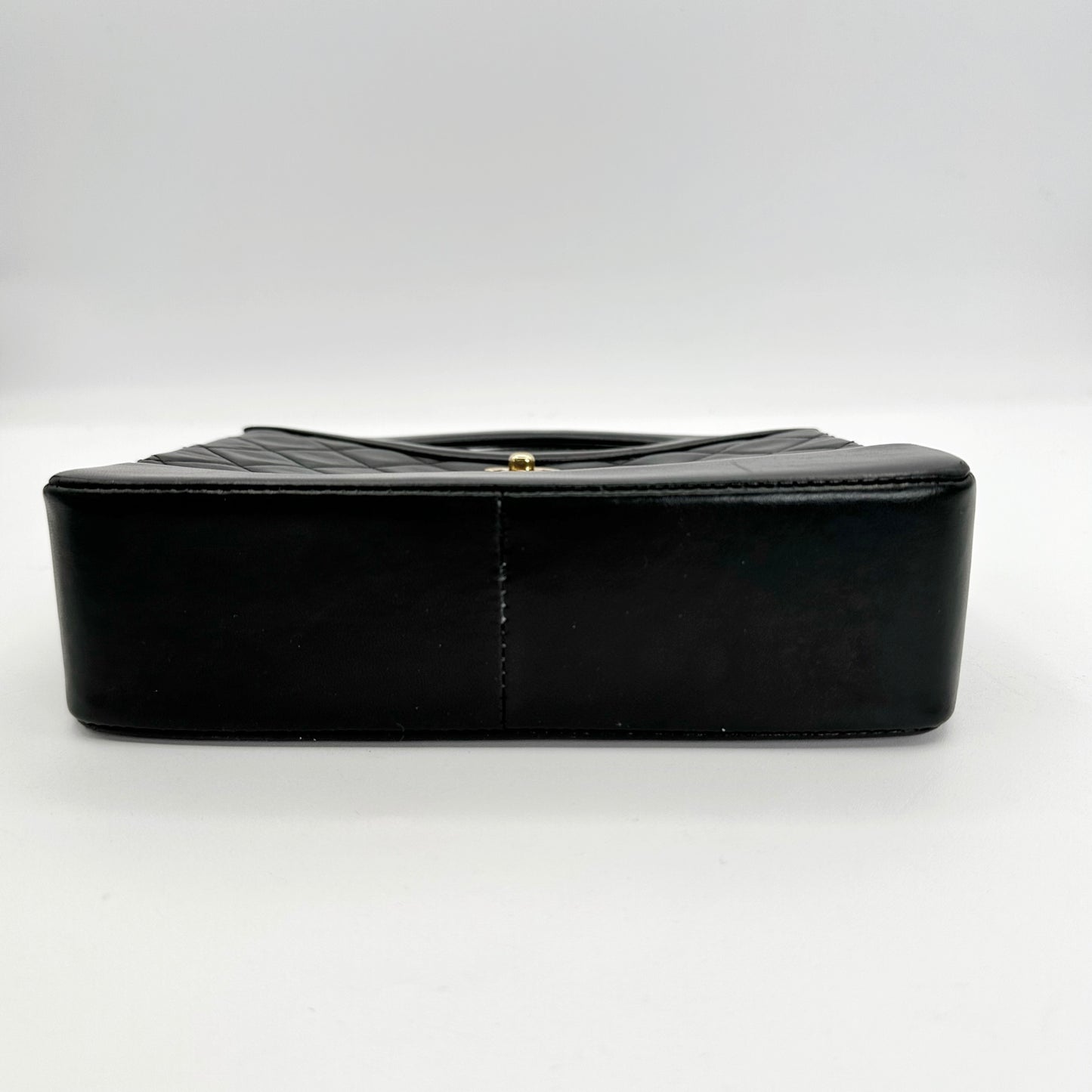 Hopia, Vintage Authentic Chanel 1 series mini 31 black lambskin with seal and card