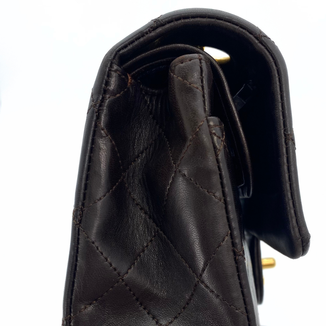 Leandro, 1 Series Small Classic Flap Brown Lambskin with seal only