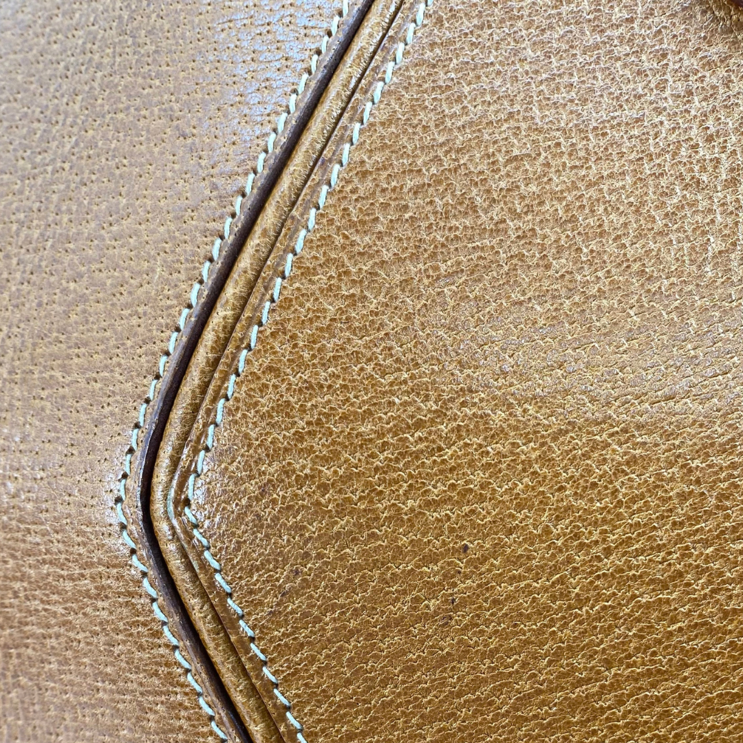 Sumire, 1992 De Bowe Brown Pigskin with stamp ○V