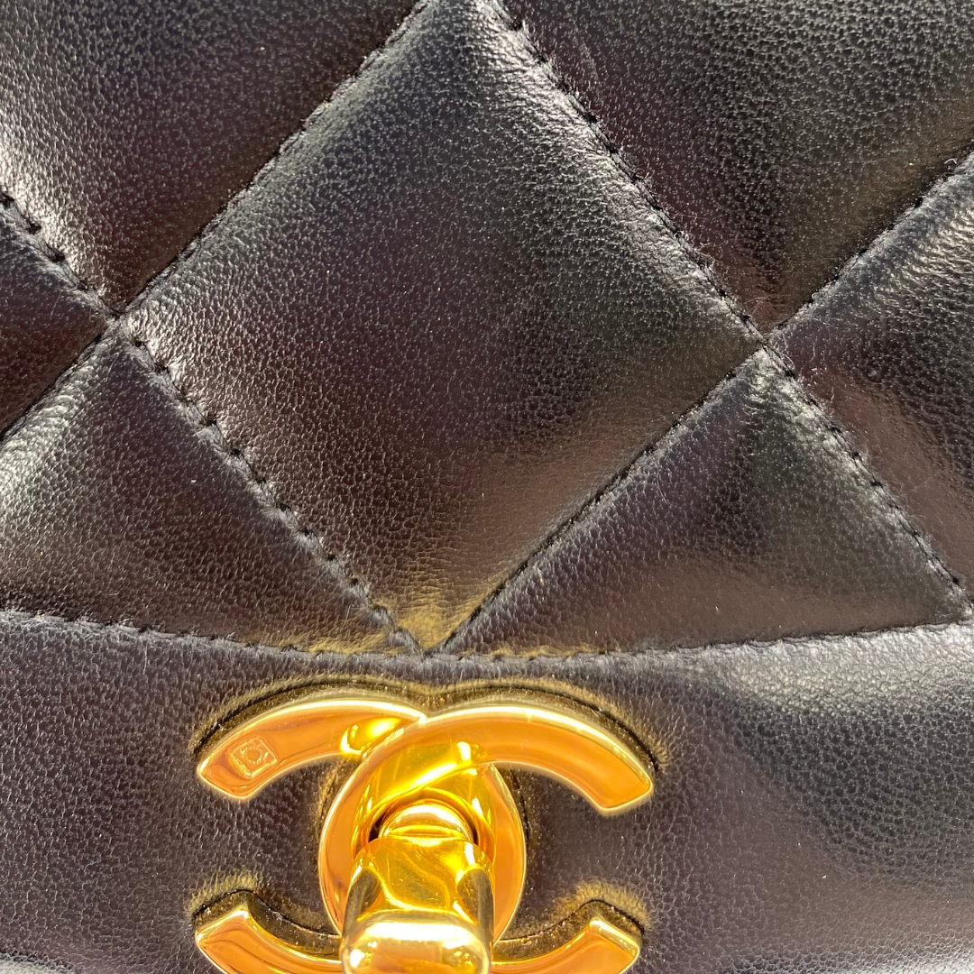 Kalina, 4 Series Small Diana Black Lambskin with seal and card