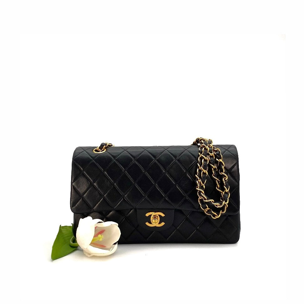 Shin, 5 Series Medium Classic Flap Black Lambskin with seal and card