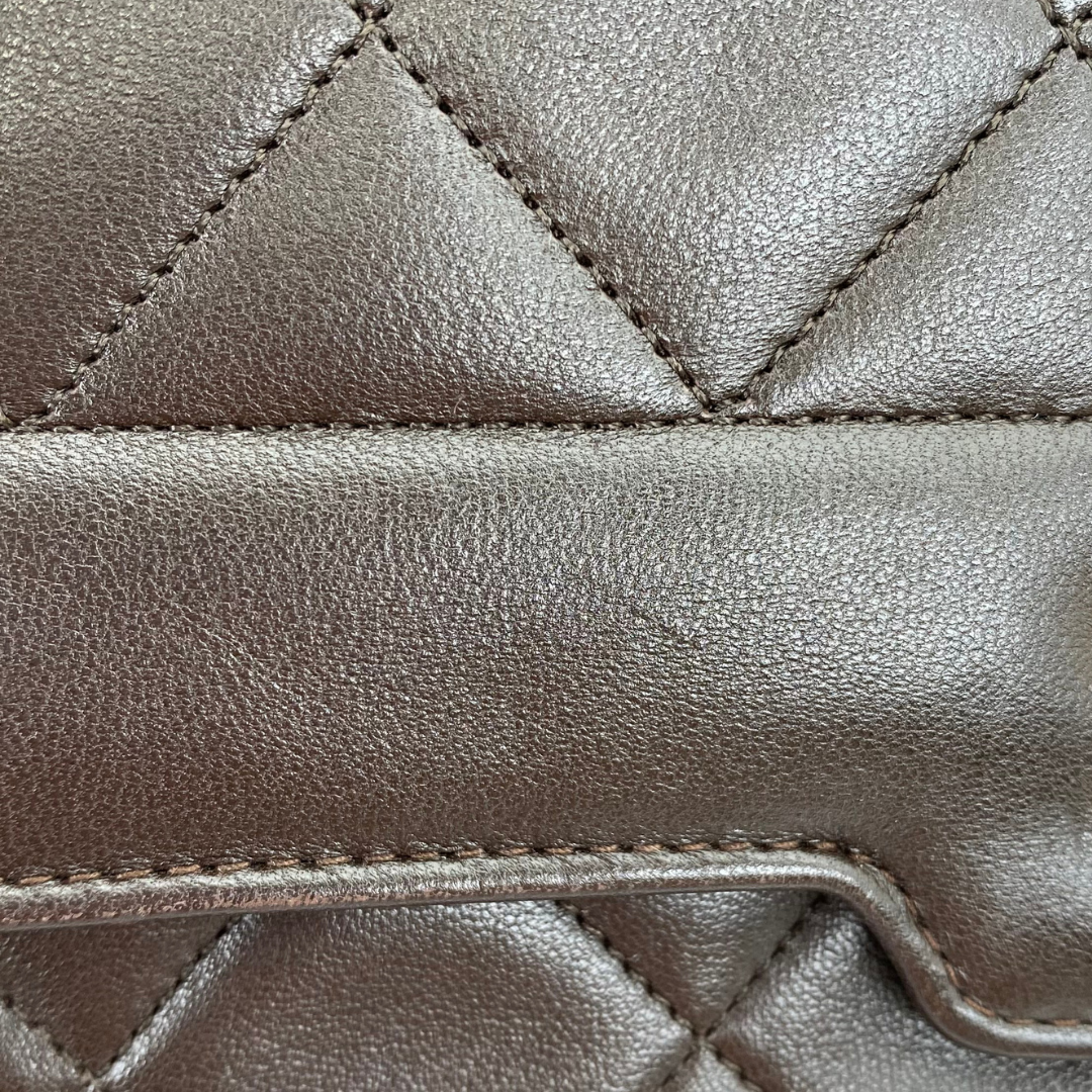 Yukiko, 1 Series Medium Brown Lambskin Tab Border Single Flap with seal and card