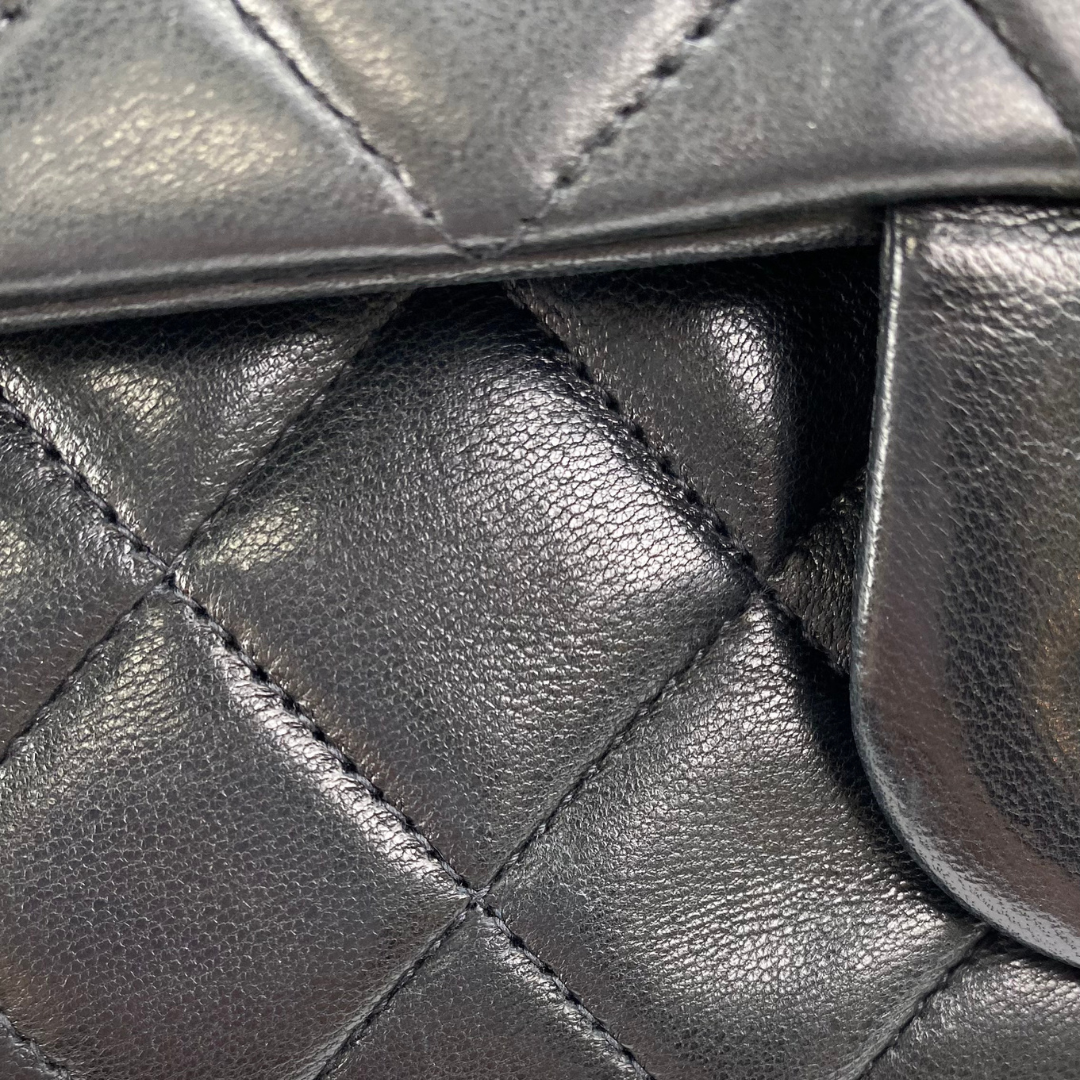 Gleb, 2 Series Small Classic Flap Black Lambskin with seal and card