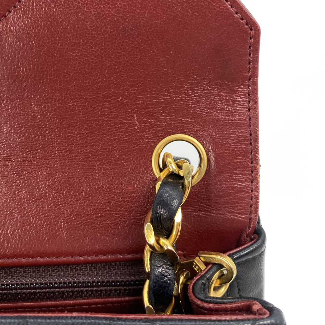 Gideon, 0 Series Semi Circle Black Lambskin with seal and card
