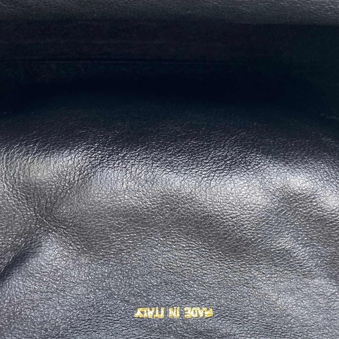 Gawin, 3 Series Mini Kisslock Black Lambskin with seal and card