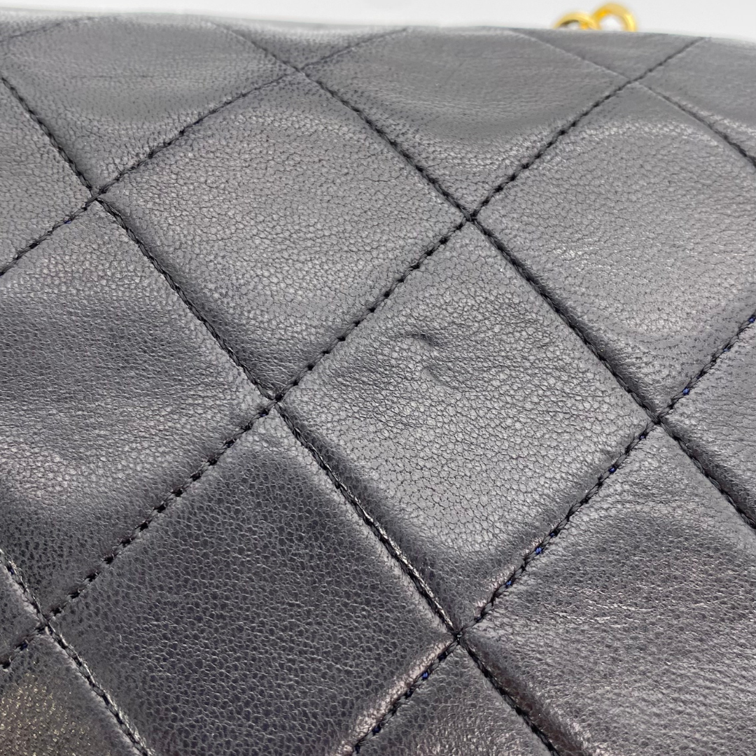 Ruslan, 1 Series Small Tab Border Black Lambskin with seal and card