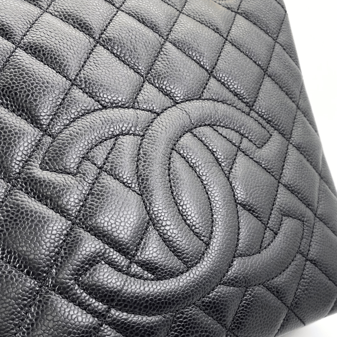 Ender, 16 Series PST Tote Black Caviar with seal and card