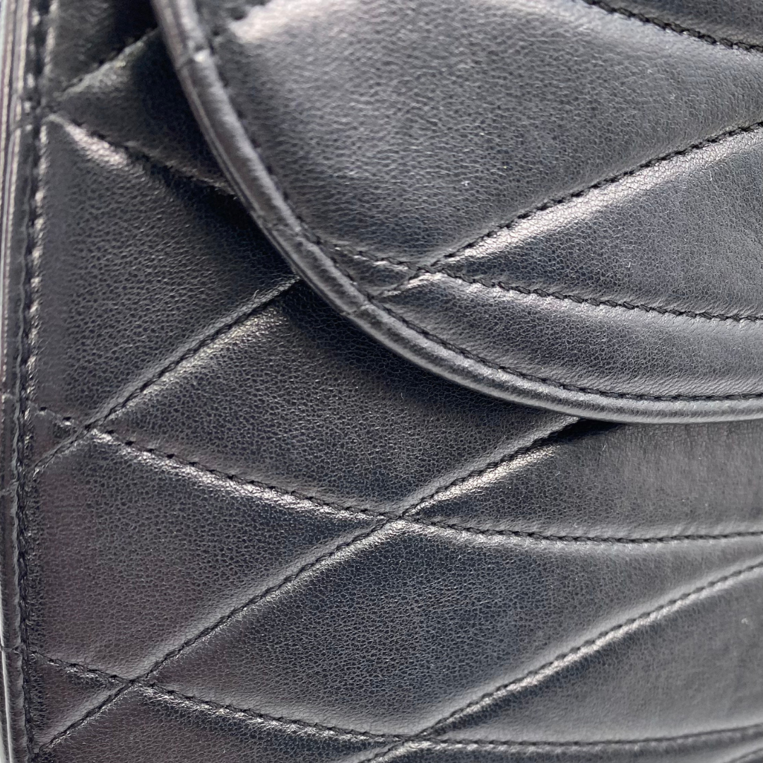 Xarena, 2 Series Curved Stitch Black Lambskin with seal and card