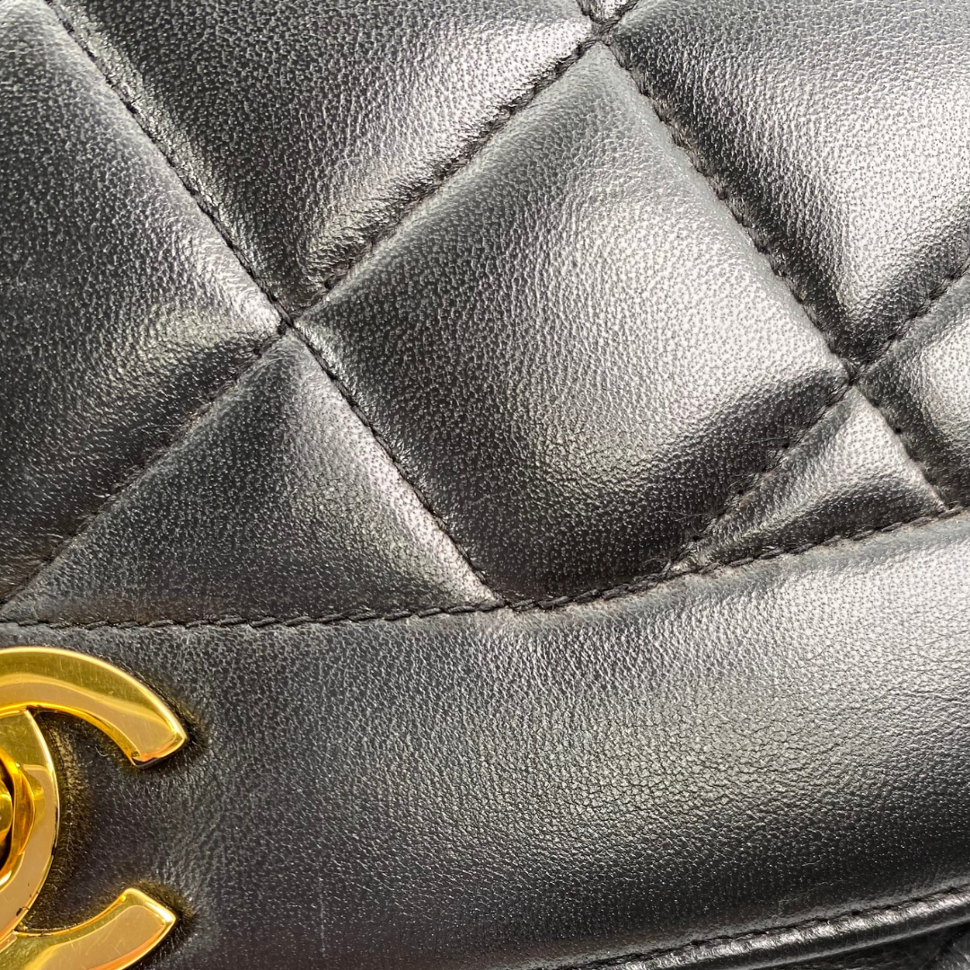 Kaori, 3 Series Small Diana Black Lambskin with seal and card