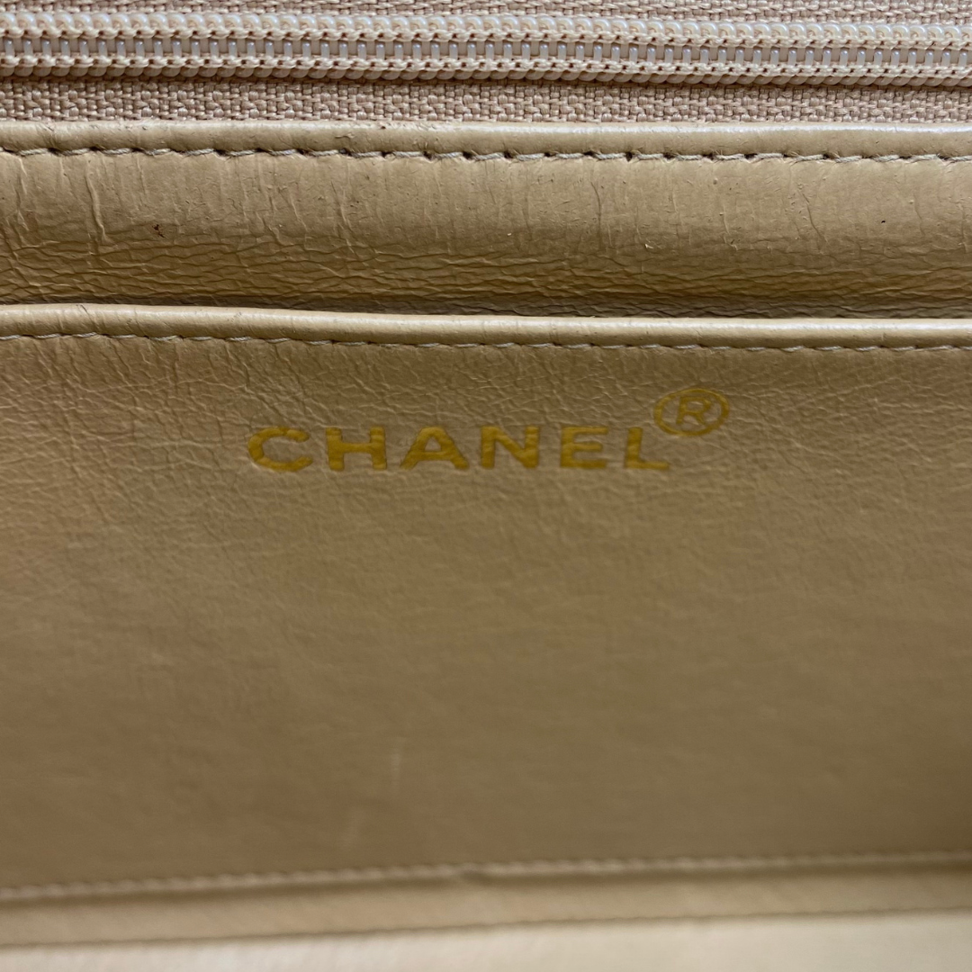 Gautier, 3 Series Medium Diana Beige Caviar with seal and card