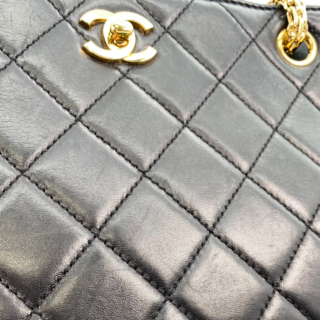 Sushma, 6 Series Tote Black Lambskin with Bijoux Chain with seal and card