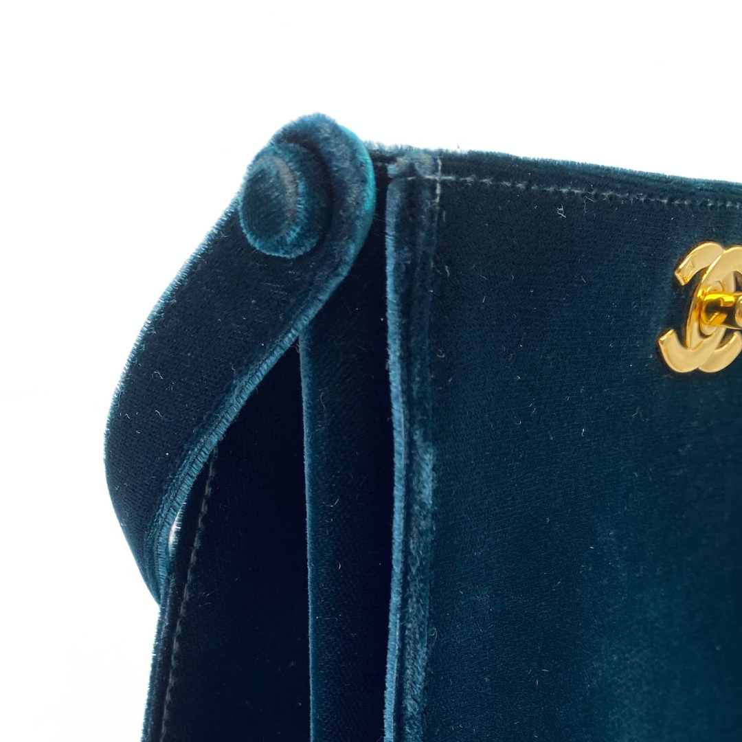 Taiki, 5 Series Turn Lock Green Velvet Top Handle Bucket Bag with seal and card