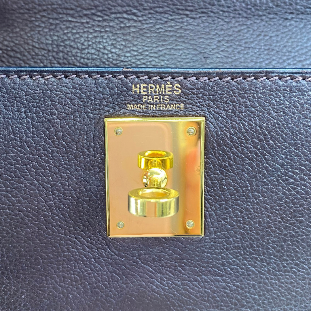 Renji, 2001 Kelly 28 Retourne Chocolate Veau Gulliver Gold Hardware with stamp □E