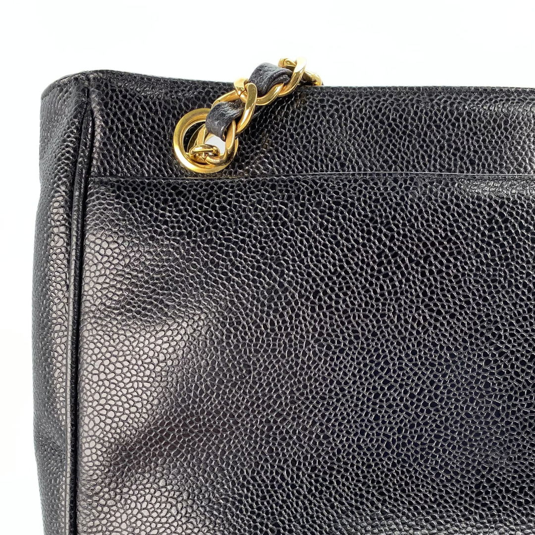 Albie, 2 Series Triple Coco Black Caviar with seal and card