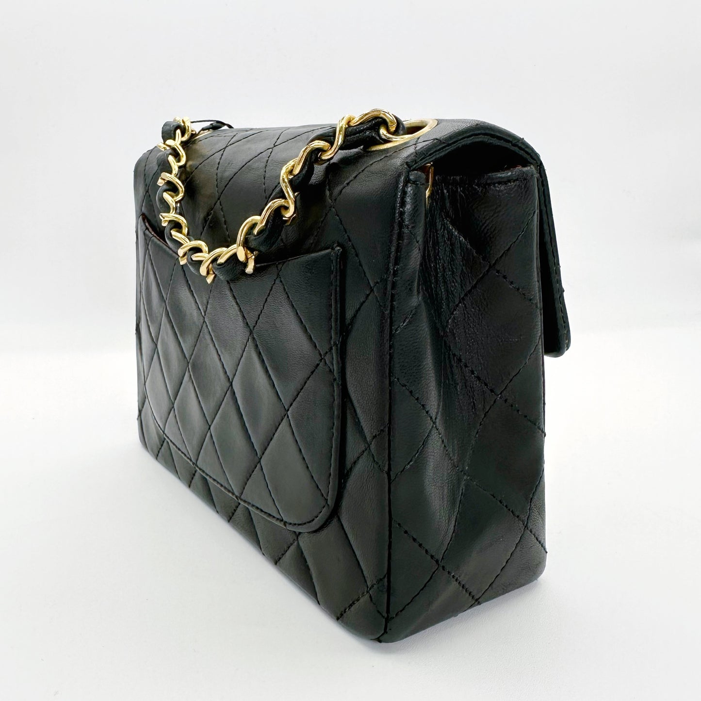 Akane, Vintage Authentic Chanel 0 series 17cm mini square black lambskin with seal