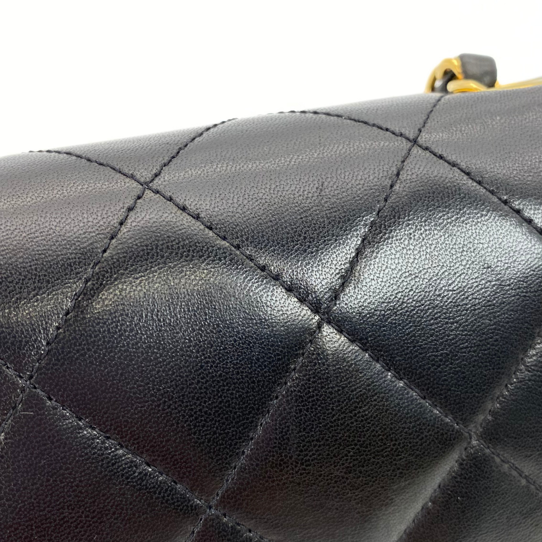 Ichika, 3 Series Small Diana Black Lambskin with seal and card