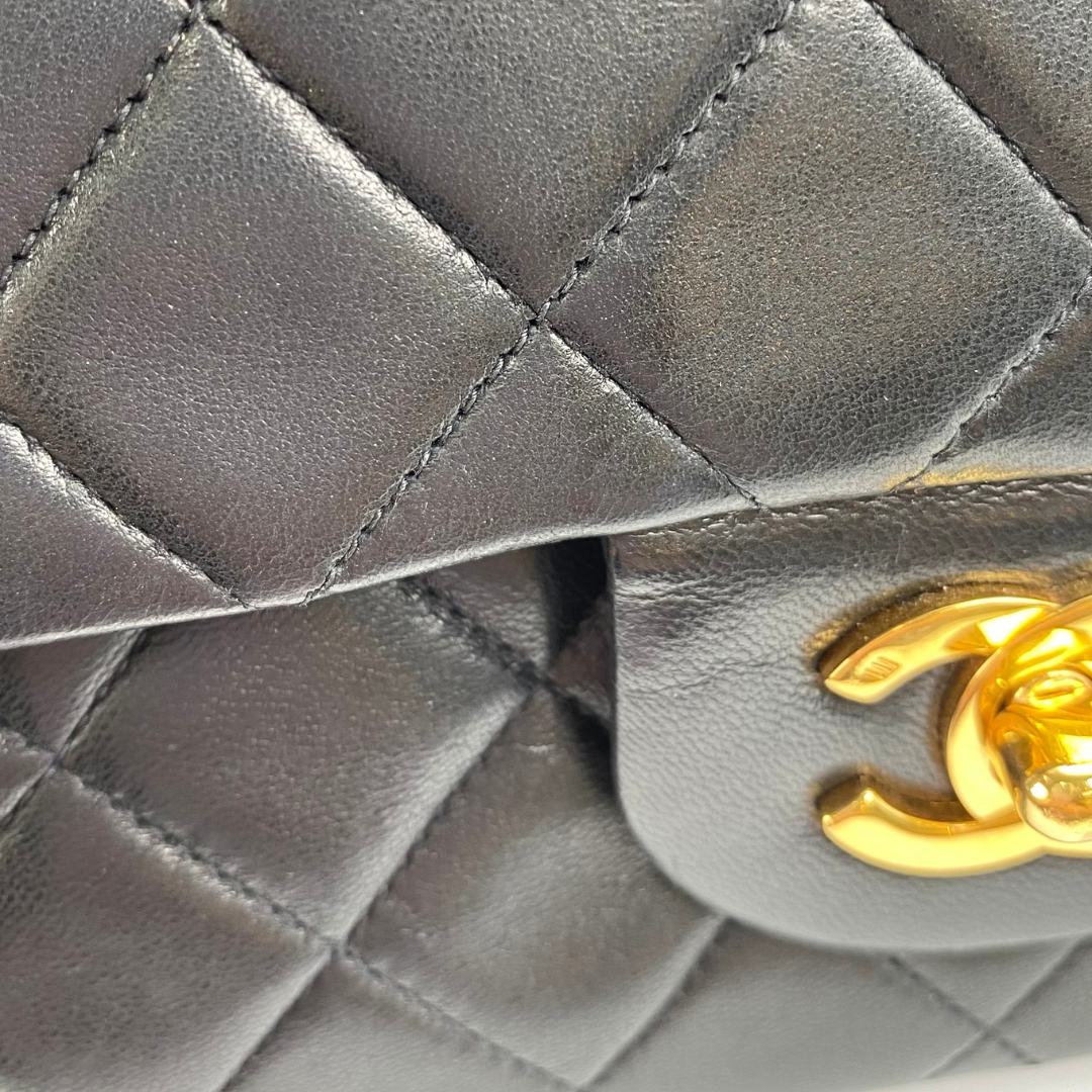Gleb, 2 Series Small Classic Flap Black Lambskin with seal and card