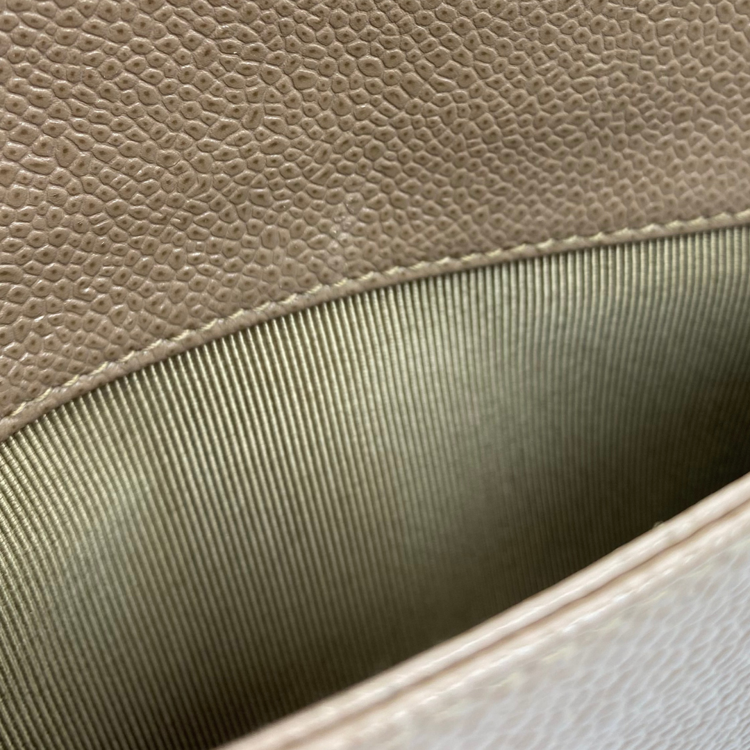 Yerin, 4 Series Triple Coco Light Brown Caviar with seal and card