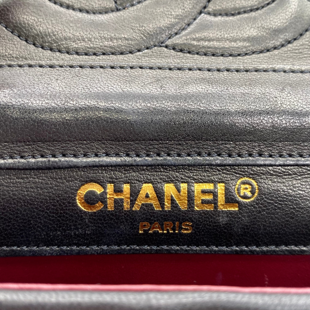 Arina, 3 Series Paris Black Lambskin Wallet On Chain with seal and card