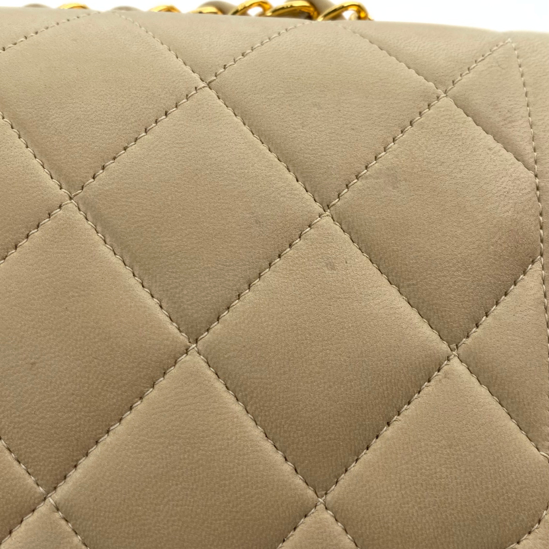 Levy, 2 Series Medium Diana Beige Lambskin with seal only
