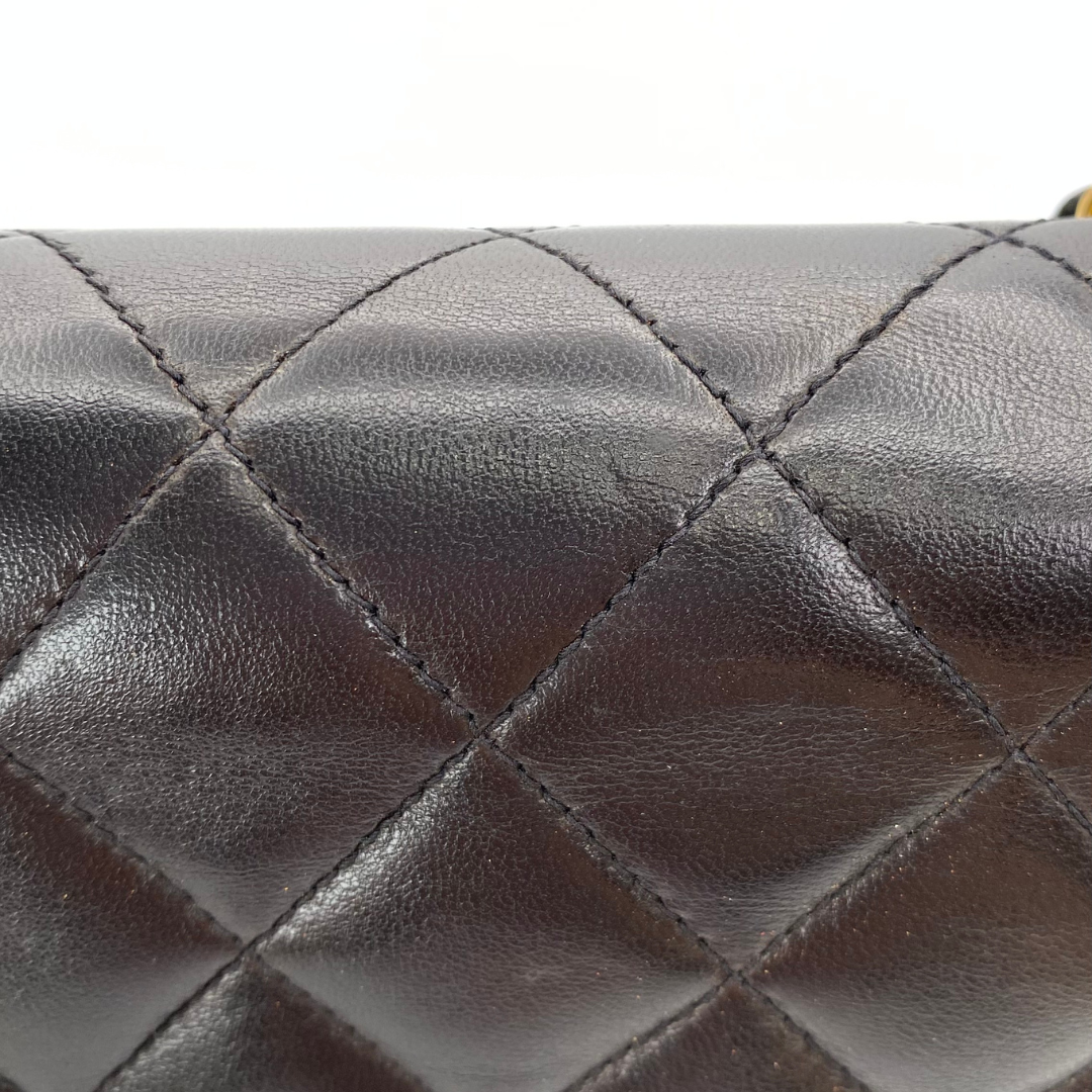 Subaru, 3 Series Medium Classic Flap Black Lambskin with seal and card