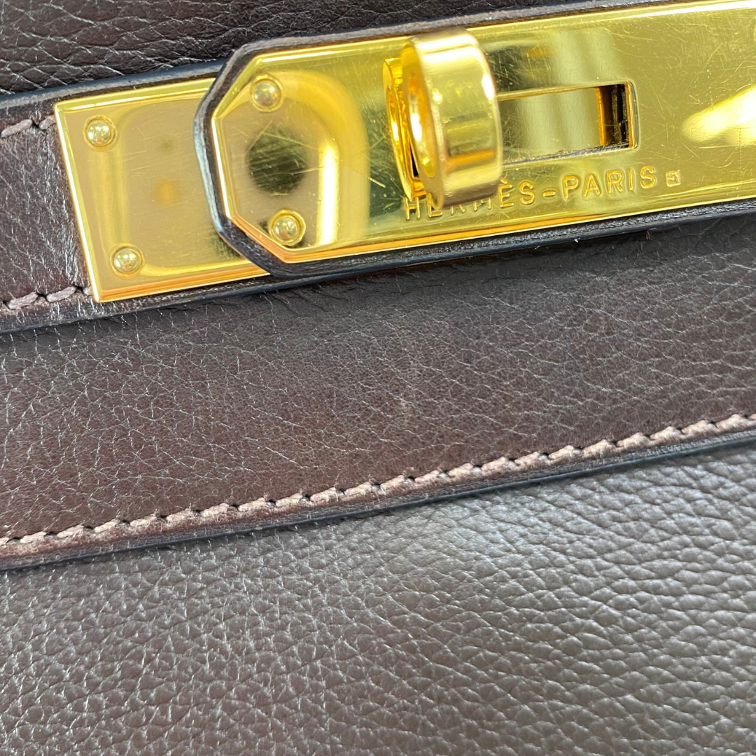 Renji, 2001 Kelly 28 Retourne Chocolate Veau Gulliver Gold Hardware with stamp □E