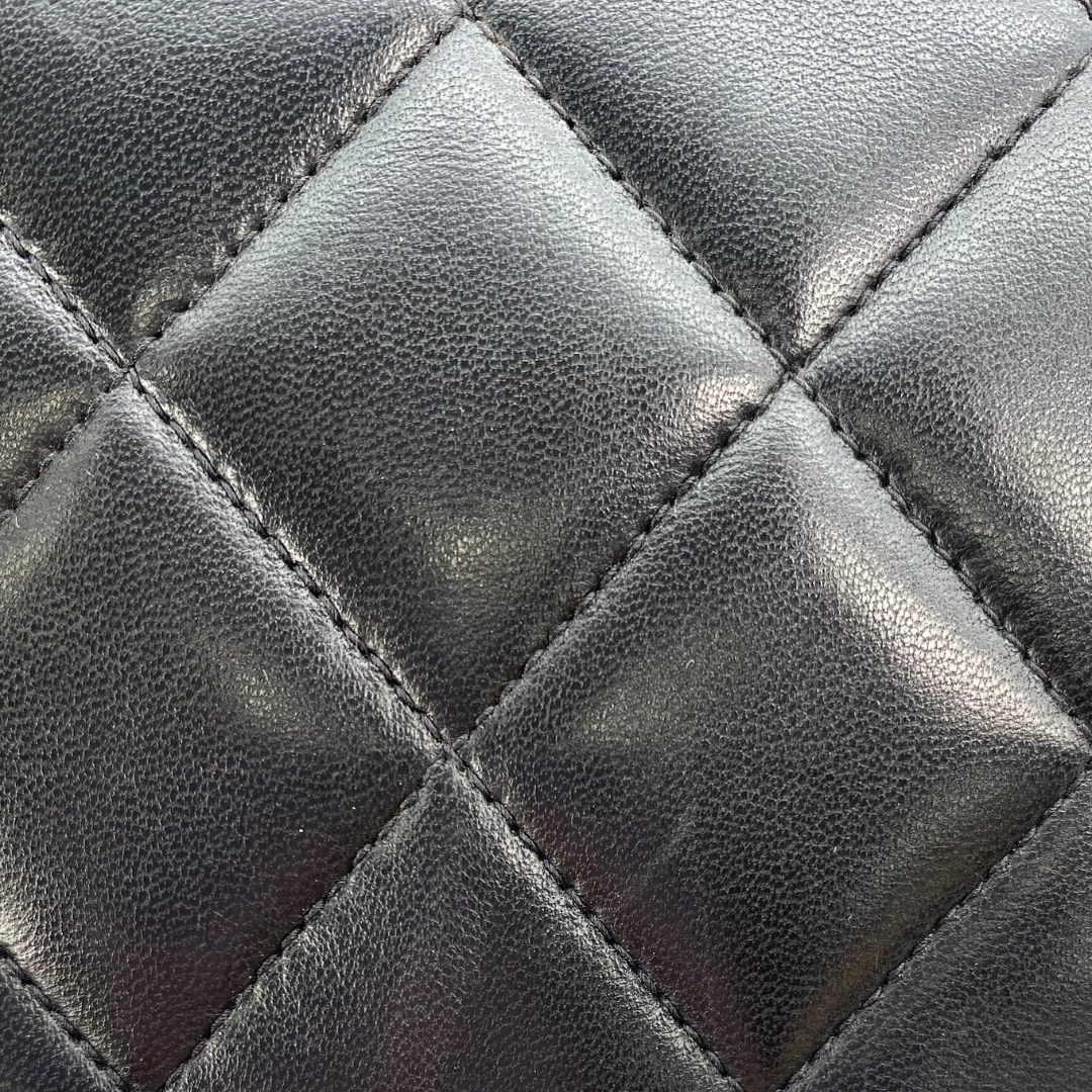 Kalina, 4 Series Small Diana Black Lambskin with seal and card