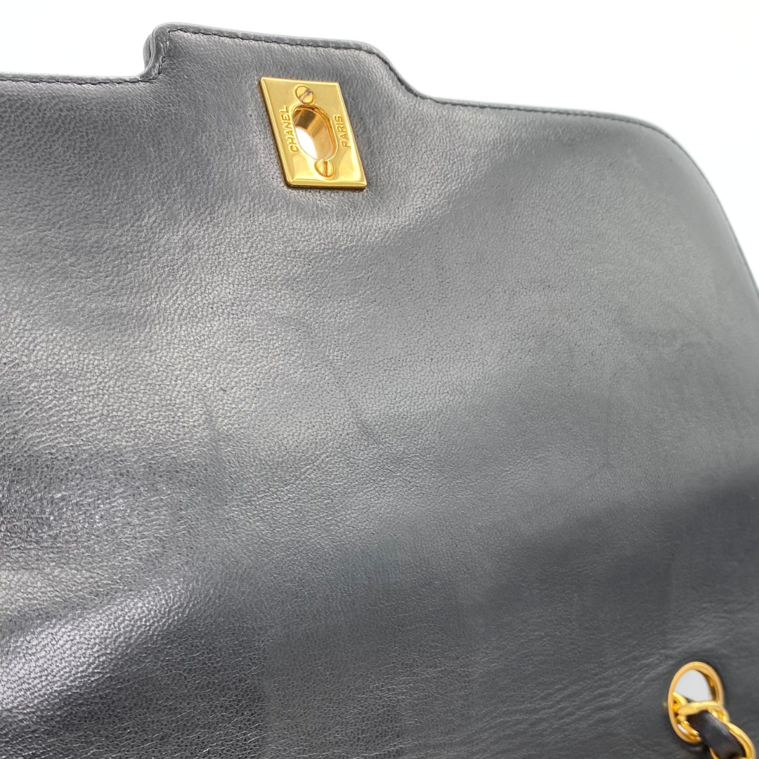 Artem, 4 Series Black Lambskin Tab Border with seal only