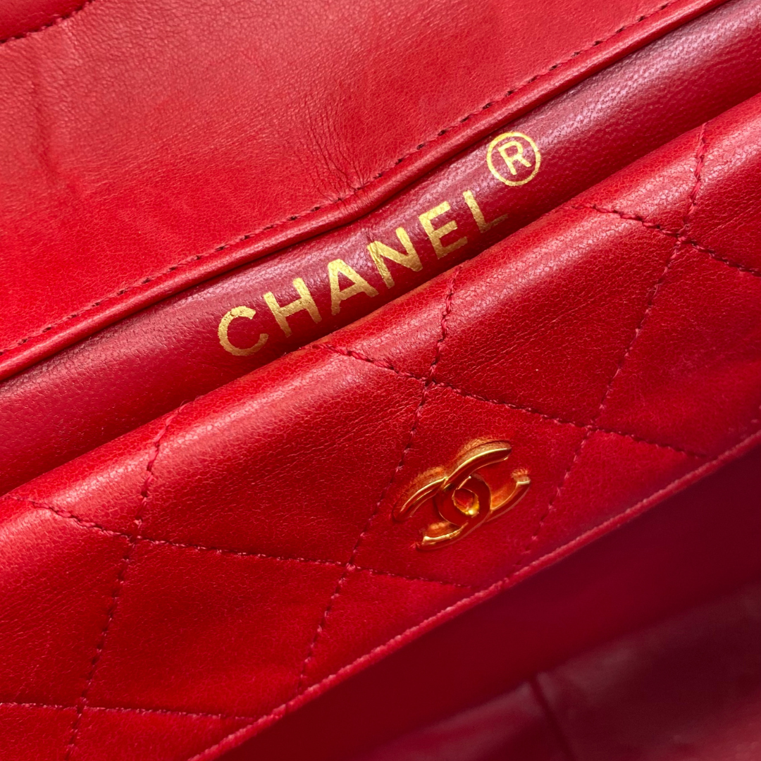 Hiroki, 1 Series Red Lambskin Horizon Flap Gold Hardware with seal only