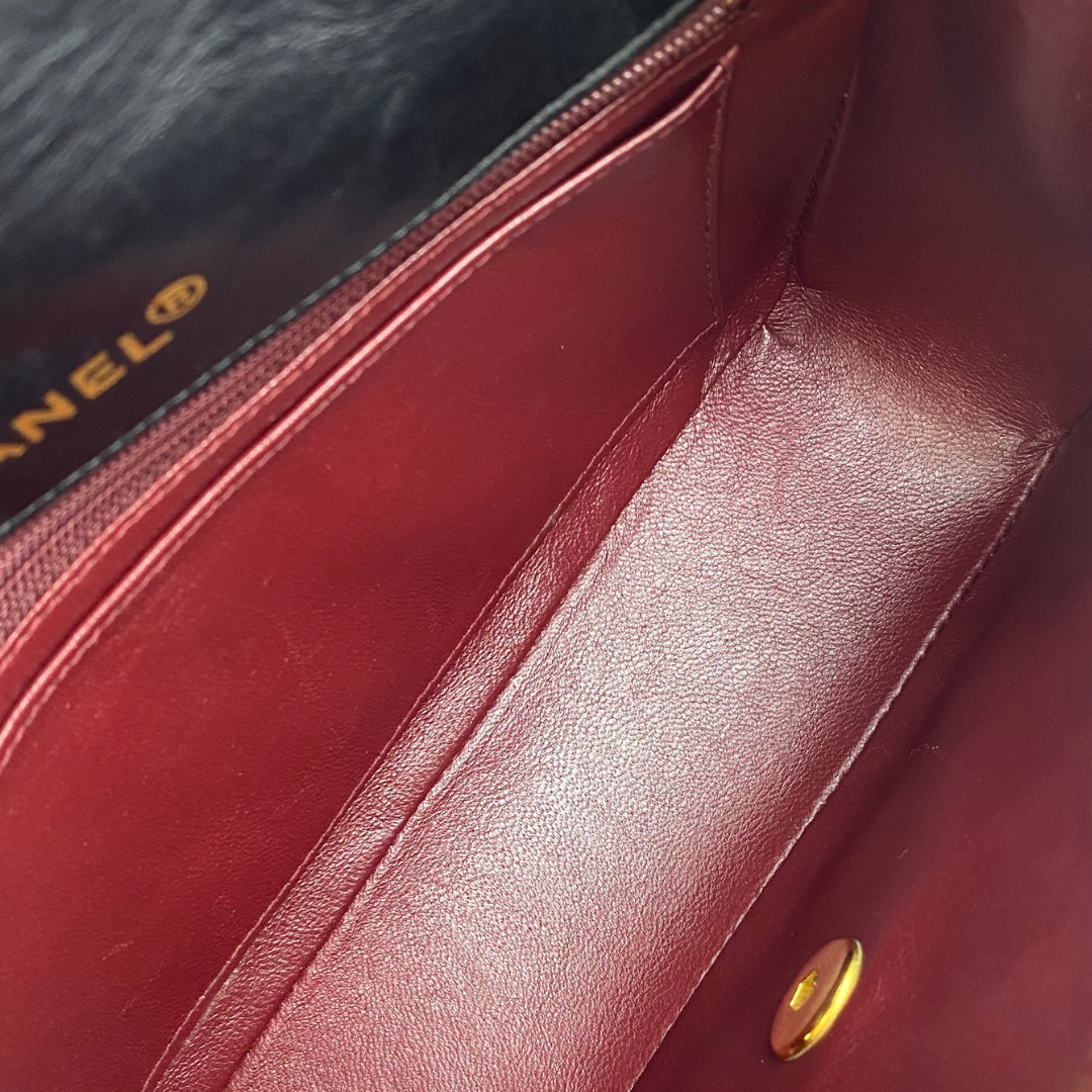Ruslan, 1 Series Small Tab Border Black Lambskin with seal and card