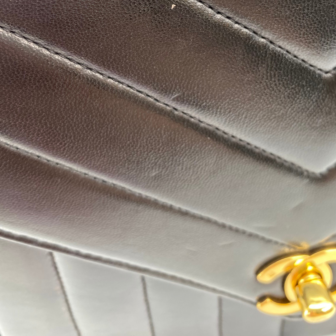 Eunho, 2 Series Single Flap Chevron Black Lambskin with seal and card