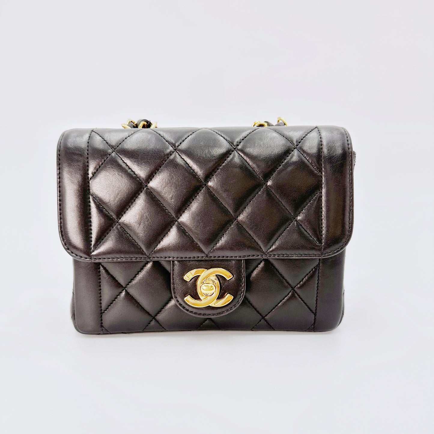 Ellery, Vintage Authentic Chanel 3 series 17cm square mini tab border short double chain