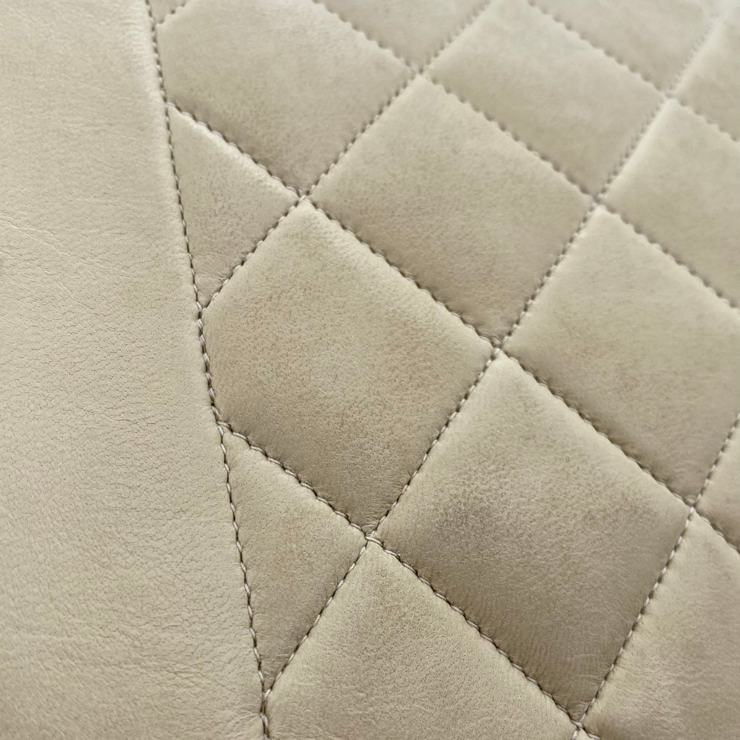 Levy, 2 Series Medium Diana Beige Lambskin with seal only