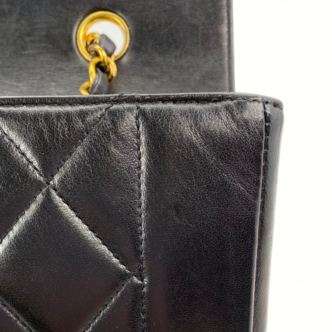 Kaori, 3 Series Small Diana Black Lambskin with seal and card