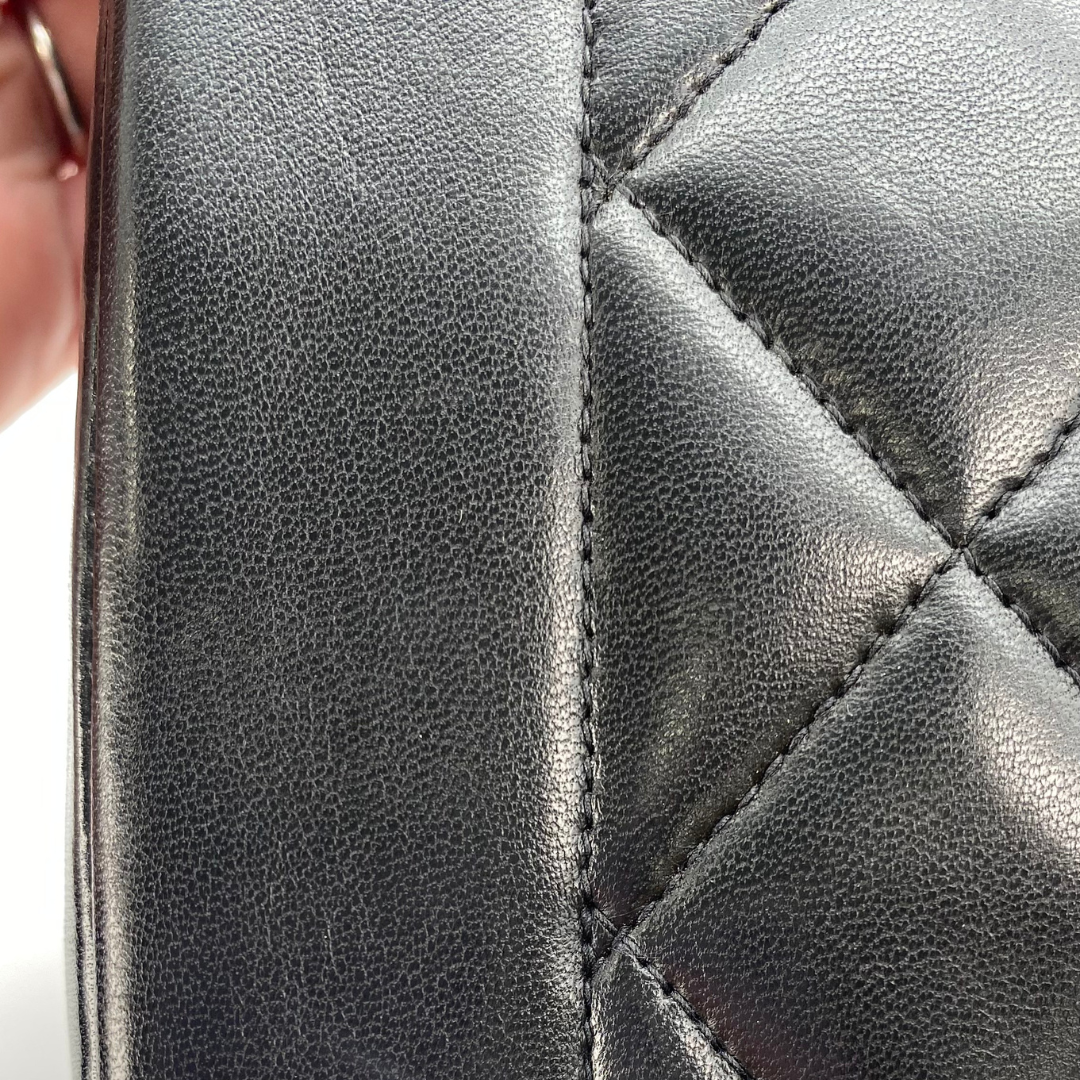 Kalina, 4 Series Small Diana Black Lambskin with seal and card