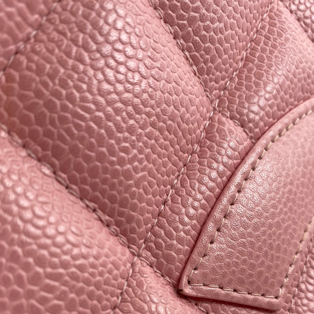 Dami, 8 Series Medallion Tote Reissue Pink Caviar with seal and card