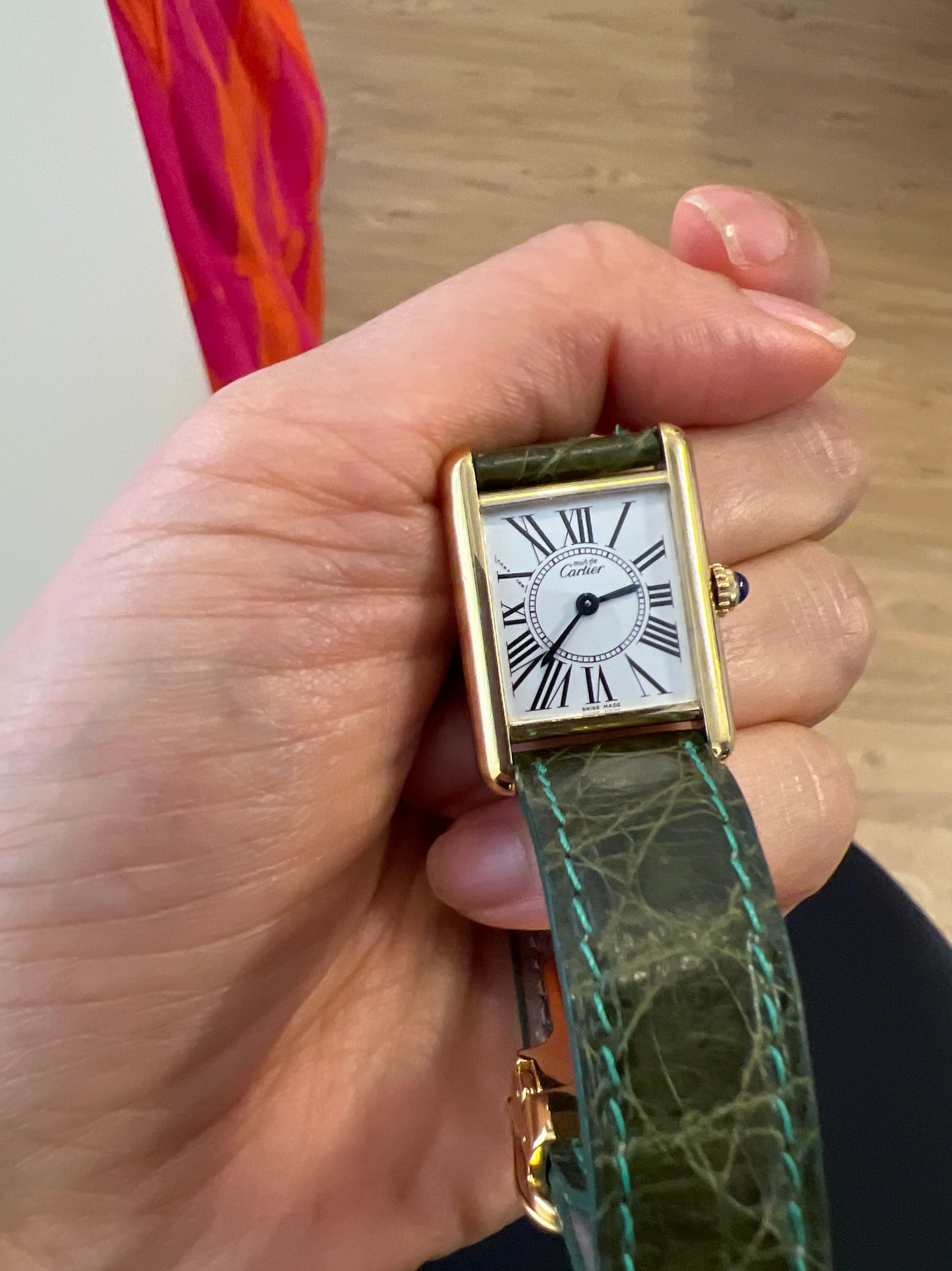 Cartier Opaline Must De