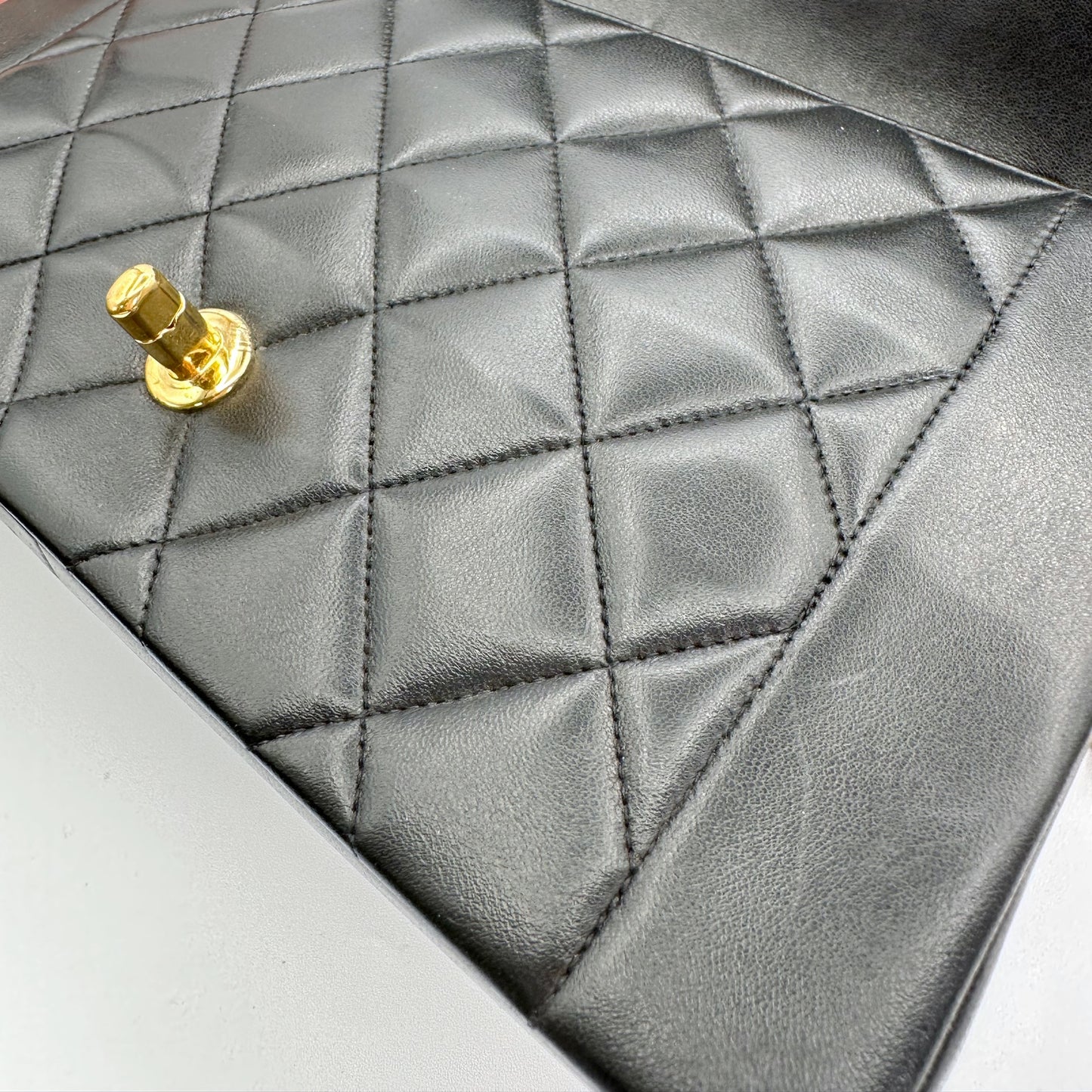 Jhene, Vintage Authentic Chanel 2 series medium black lambskin diana with seal and card