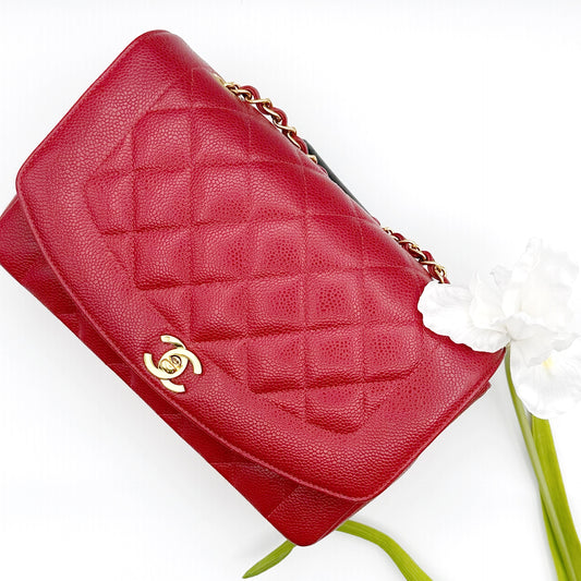 Etsuko, Vintage Authentic Chanel 3 series medium red caviar diana with serial and card